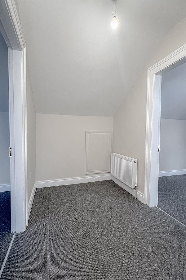 8A, Chichester Avenue