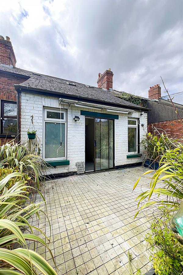 8A, Chichester Avenue