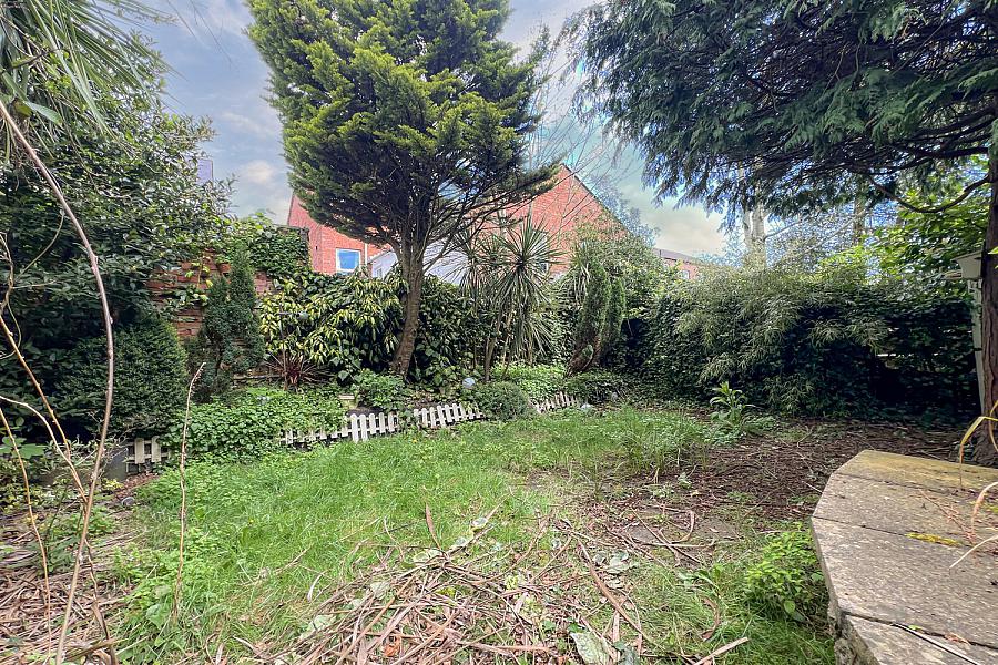 8A, Chichester Avenue