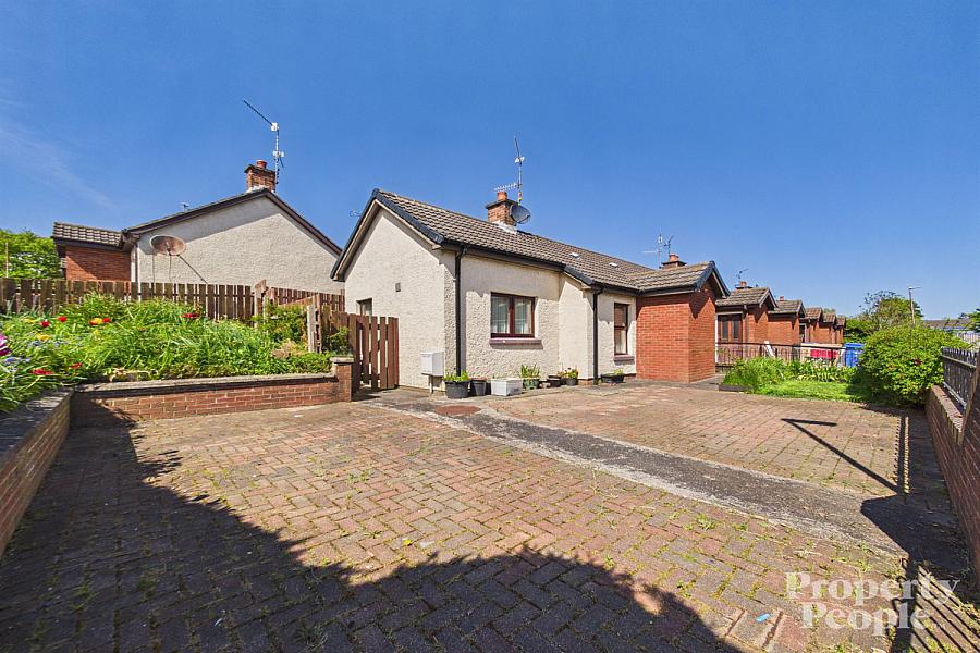 27 Ramoan Drive
