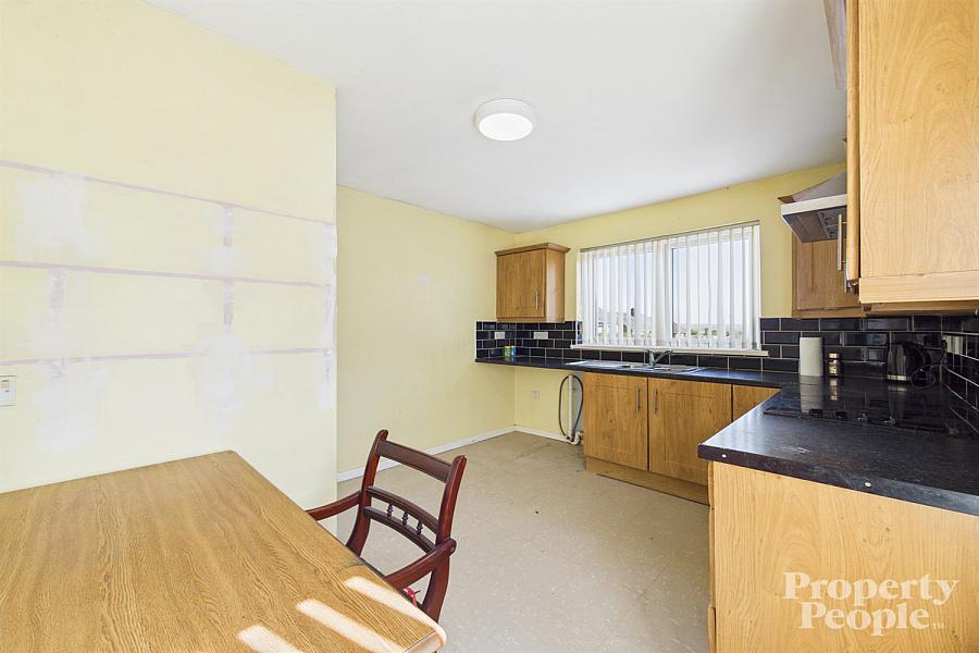 27 Ramoan Drive