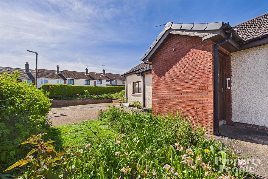 27 Ramoan Drive
