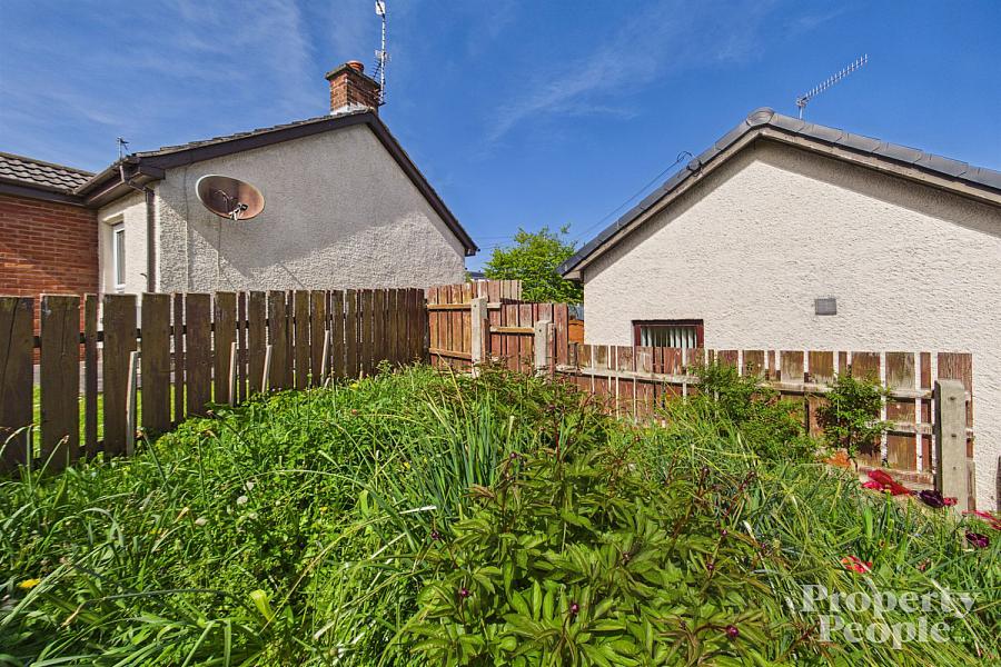 27 Ramoan Drive