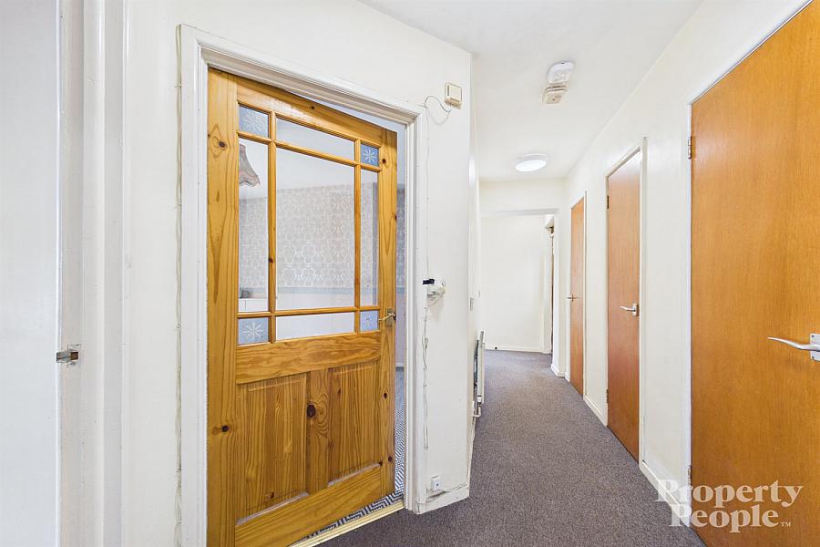 27 Ramoan Drive