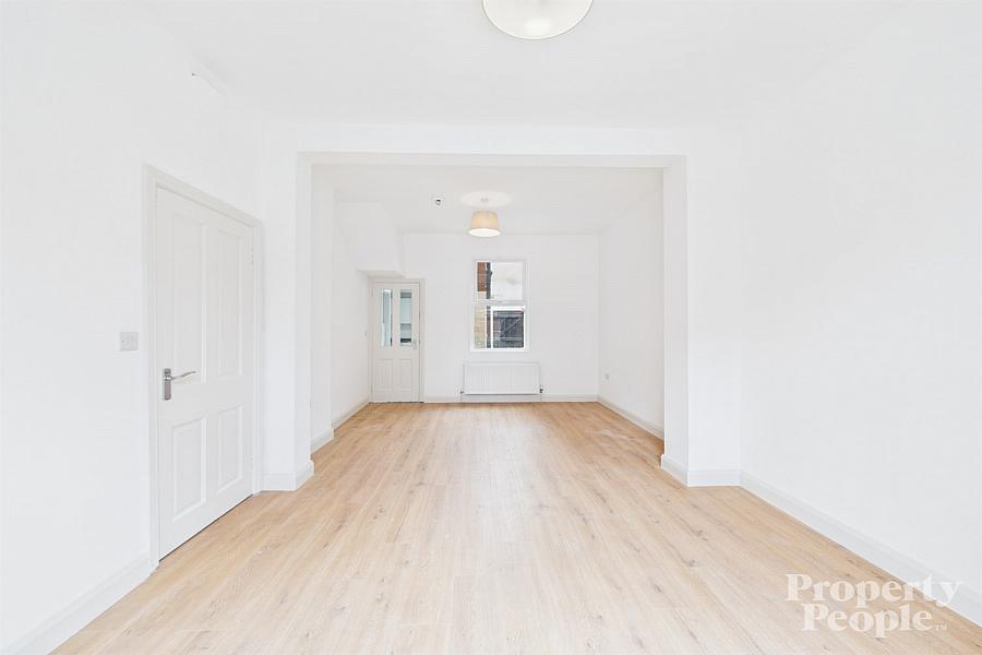 8 Harper Street