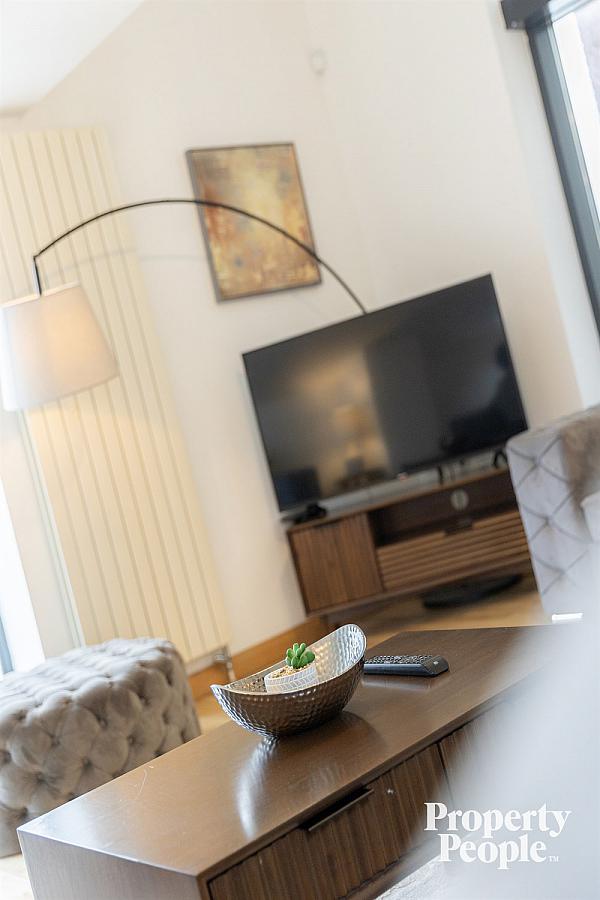 Apartment 18, 25 Short Strand