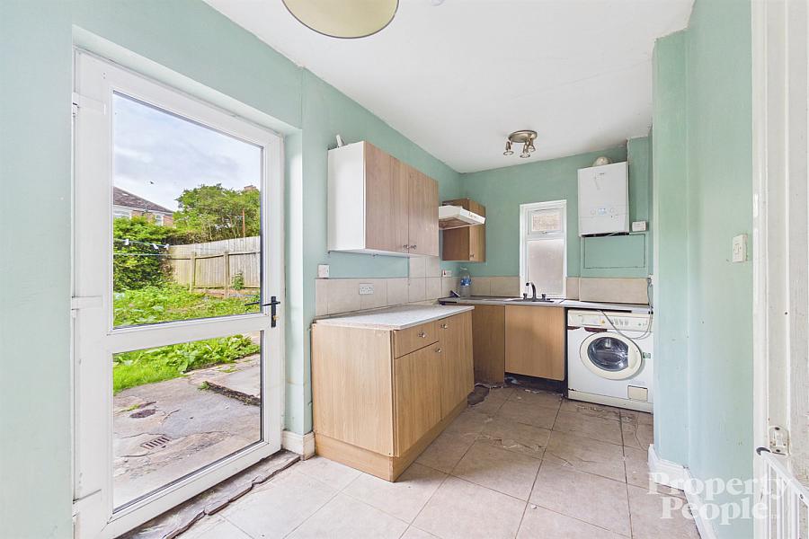 24 Silverstream Gardens