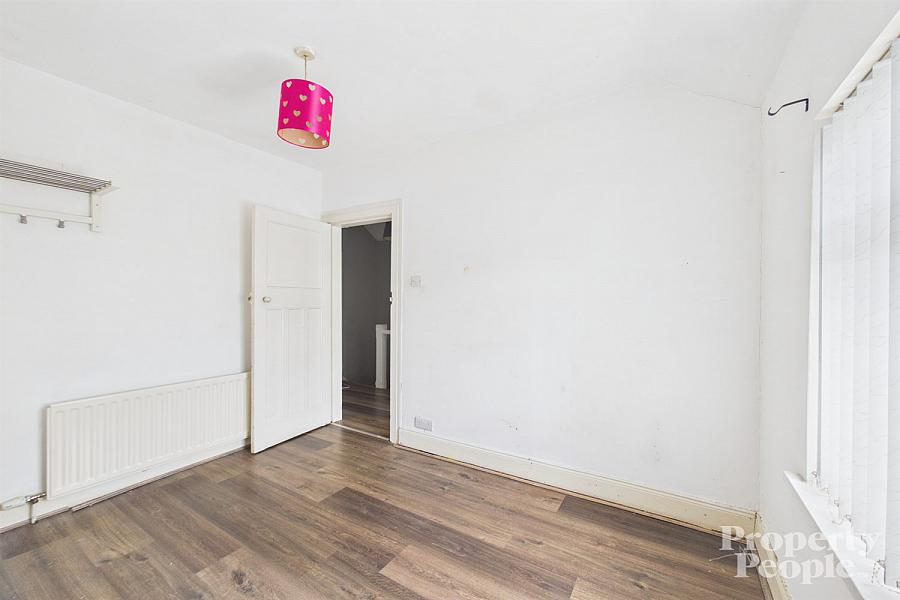 24 Silverstream Gardens