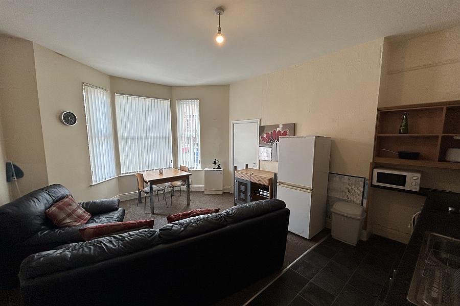 19A Cliftonville Avenue