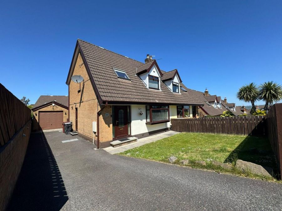 53 Hollybrook Avenue