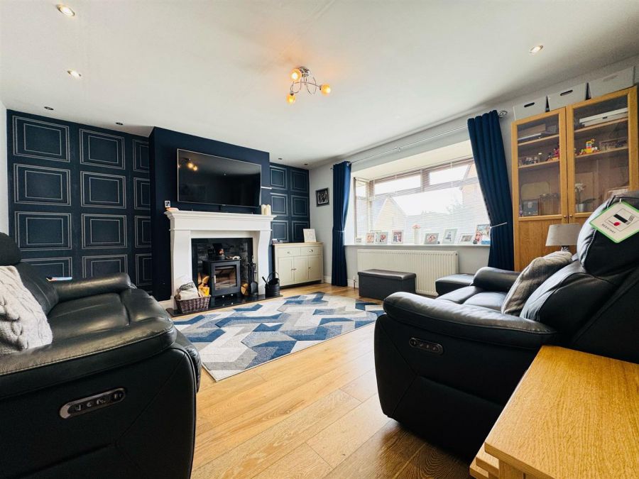 53 Hollybrook Avenue