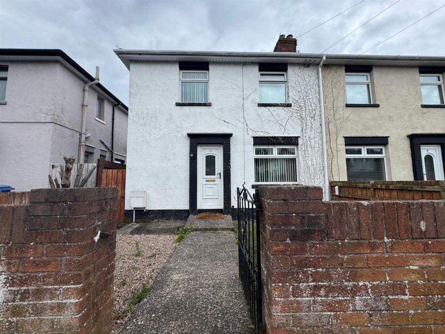43 Graymount Park