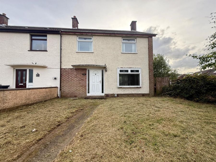 8 Ardmillan Drive