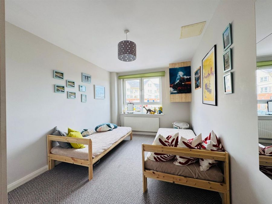 Apt 15, 250C Whitewell Road