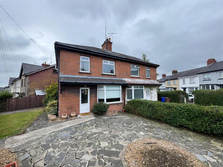 22 Whitewell Parade