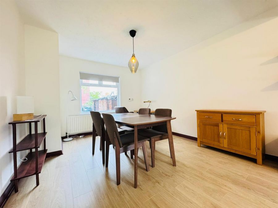 22 Whitewell Parade