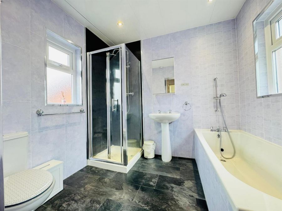 22 Whitewell Parade