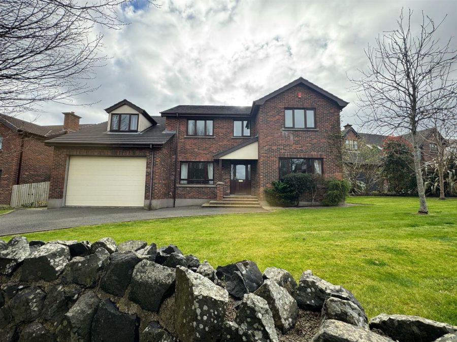11 Woodfield Glen