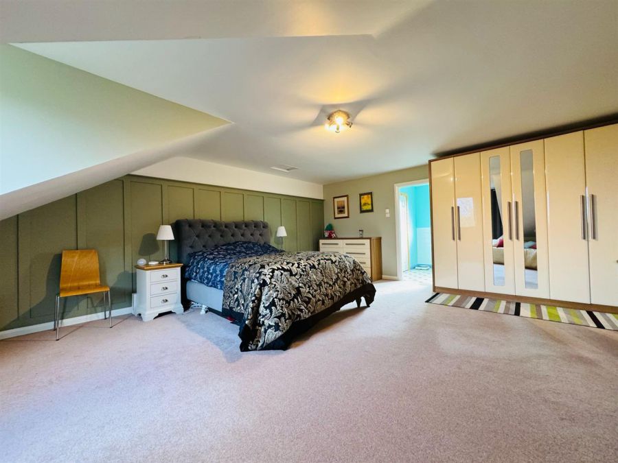 11 Woodfield Glen