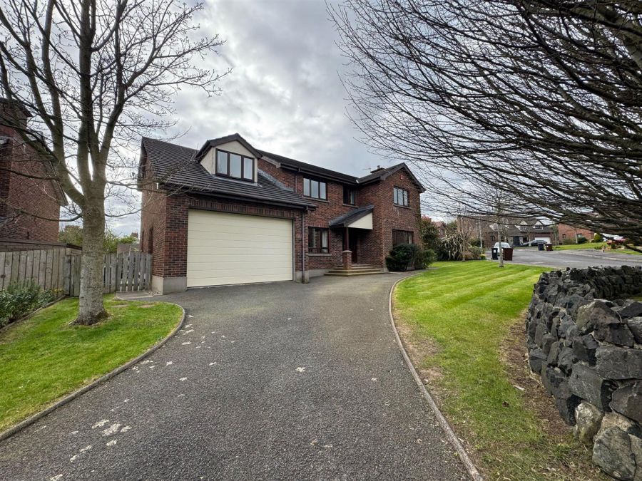 11 Woodfield Glen