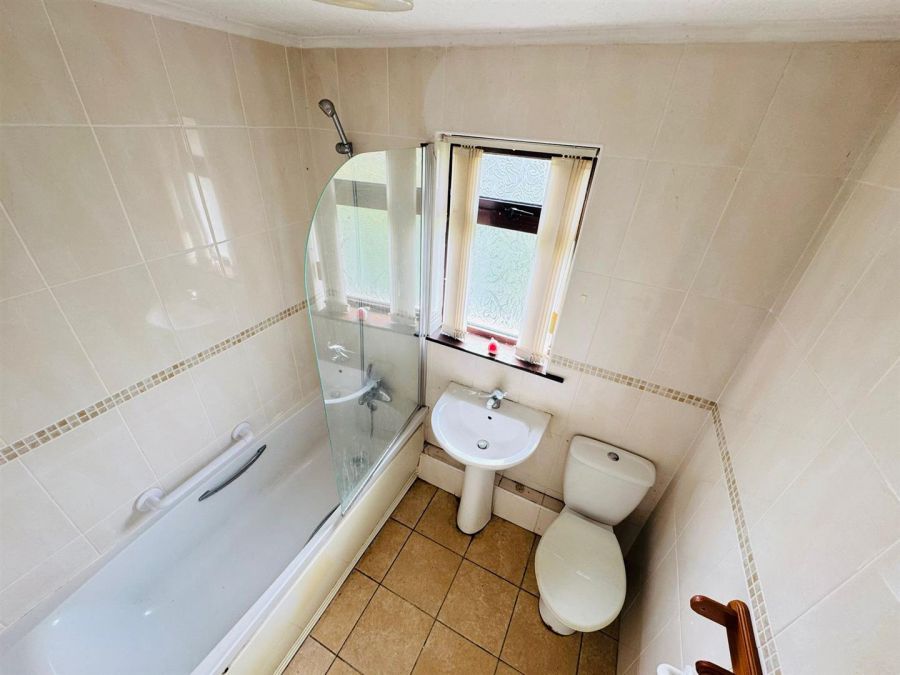 1 Wynthorpe Grove