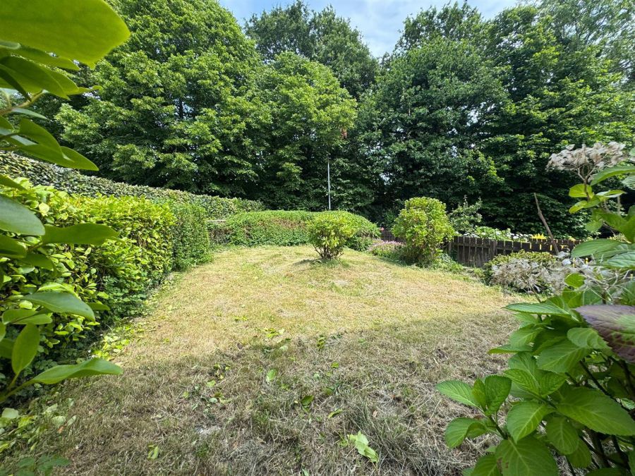 1 Wynthorpe Grove