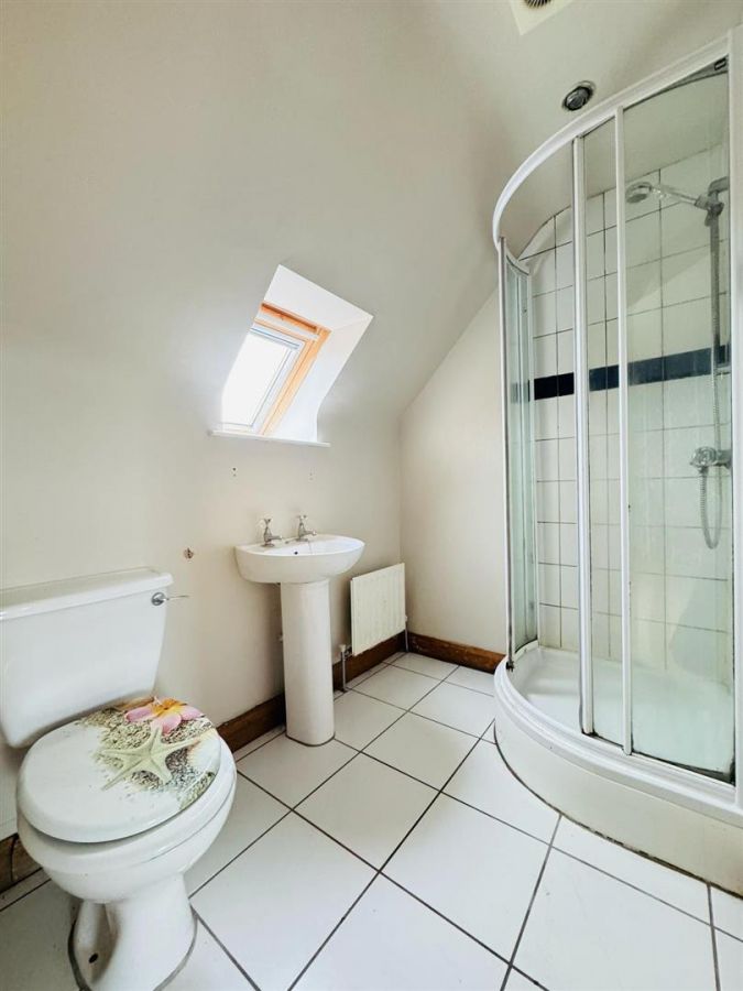 10 Hedgelea Road