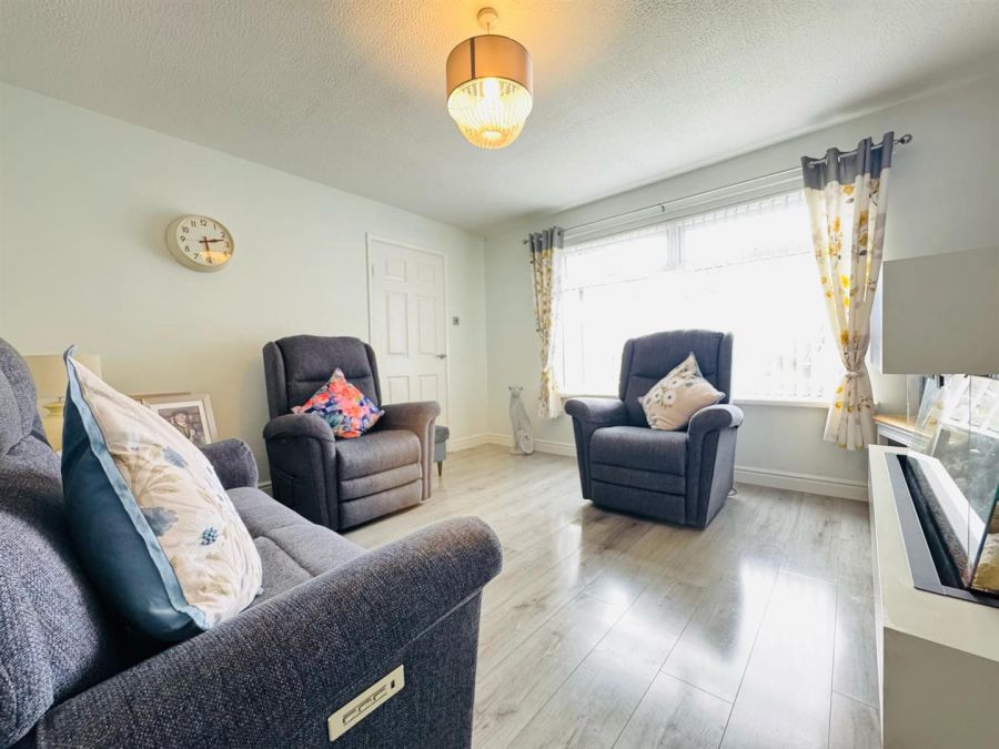 30 Hightown Rise
