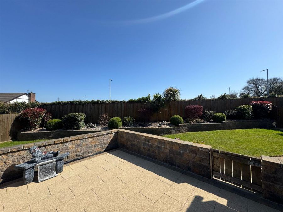 74 Tudor Park