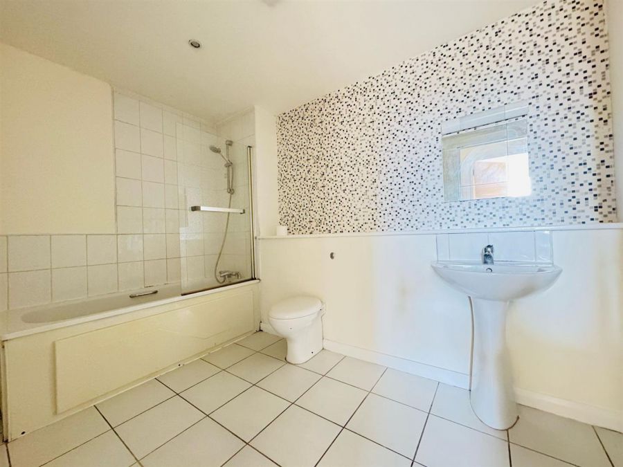 Apartment 35, 250e Whitewell Road