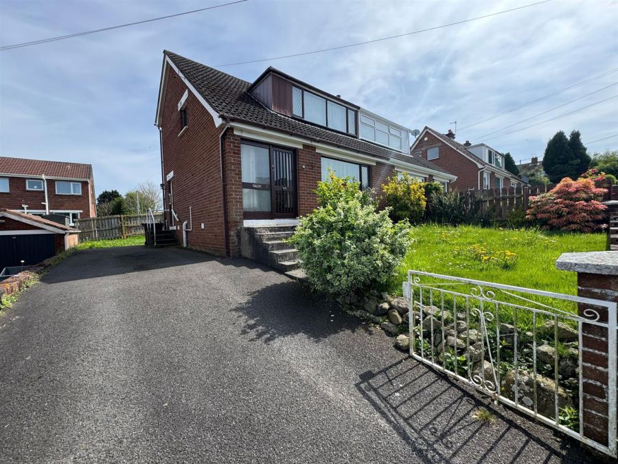 7 Ravelston Drive