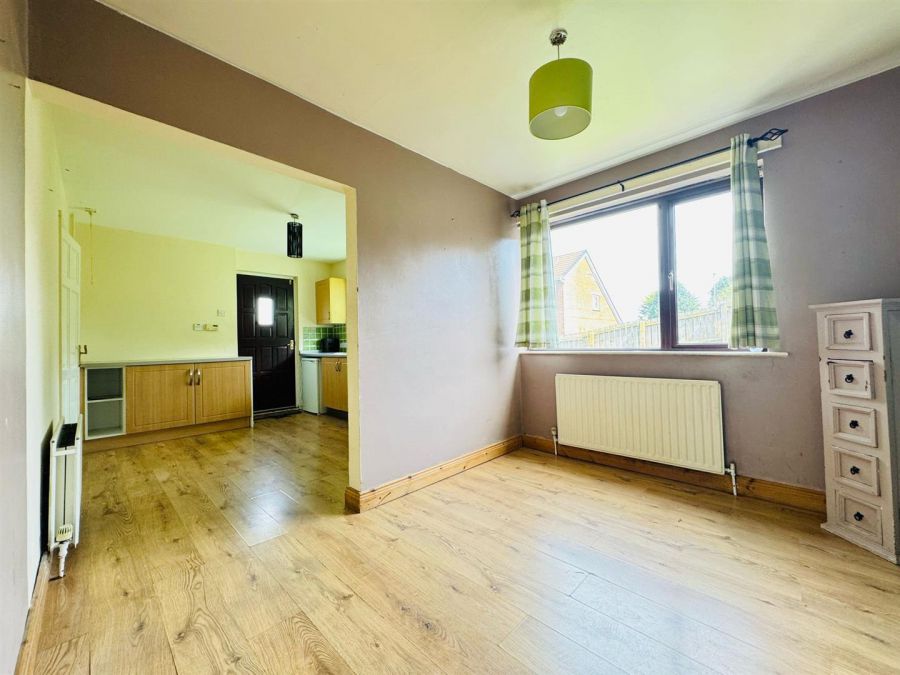7 Ravelston Drive