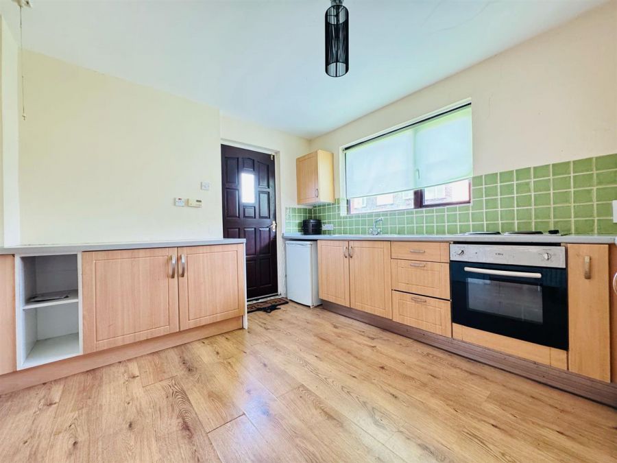 7 Ravelston Drive