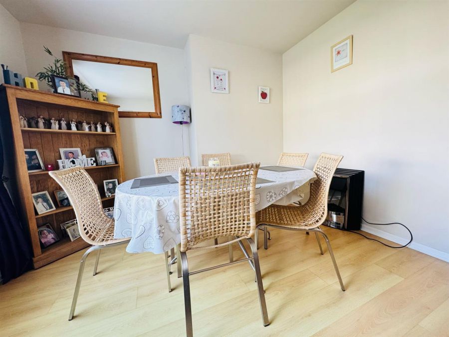 11 Knockreagh Gardens