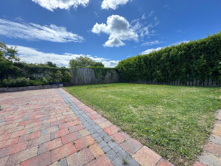 14 Glencree Park