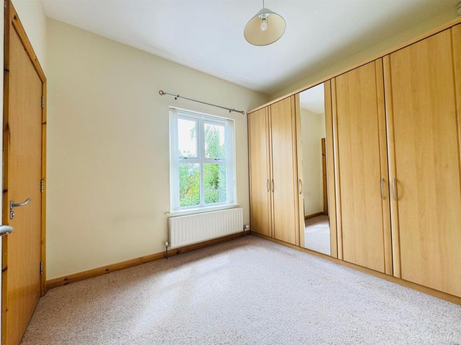 19 Fernridge Drive
