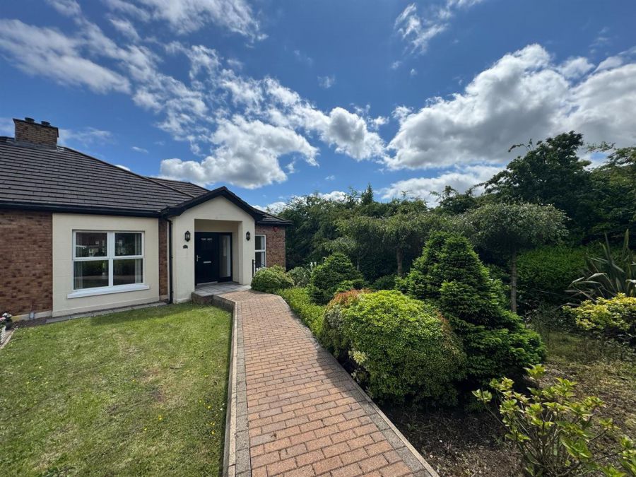 19 Fernridge Drive