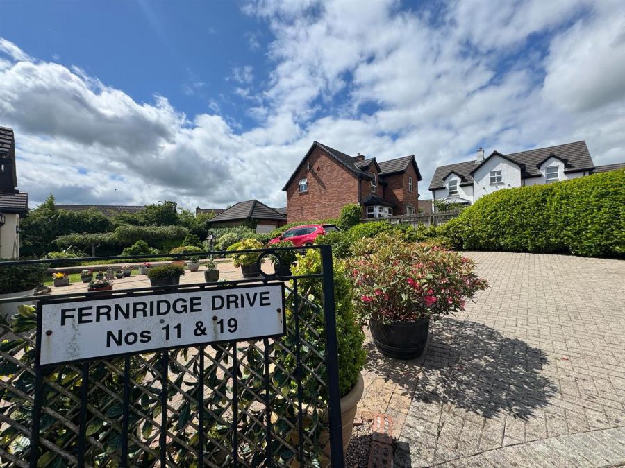 19 Fernridge Drive