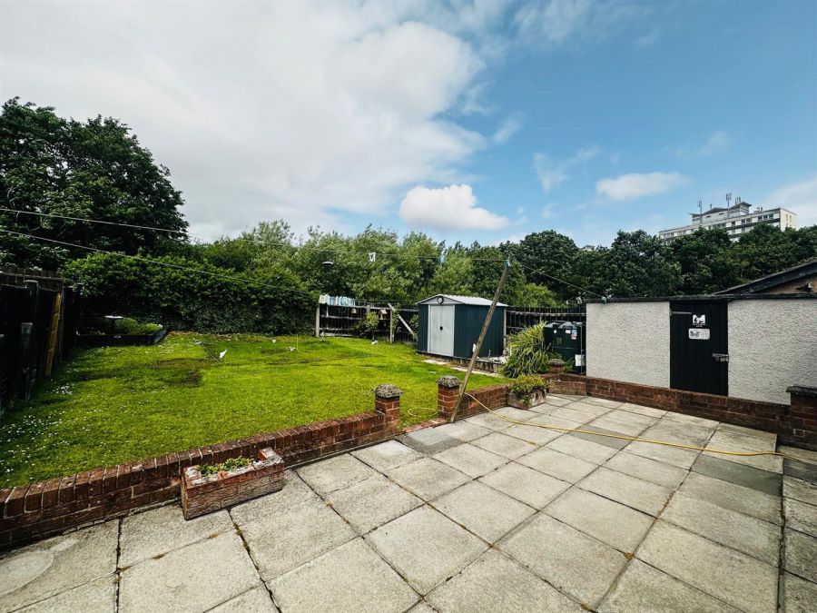 21 Coolderry Gardens