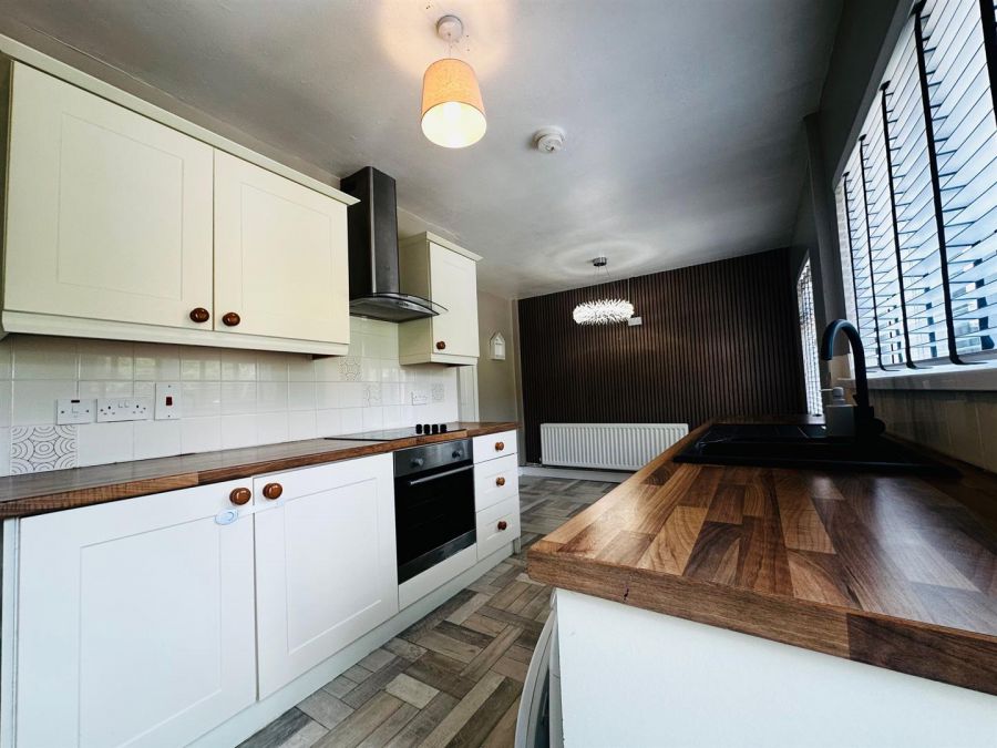 21 Coolderry Gardens