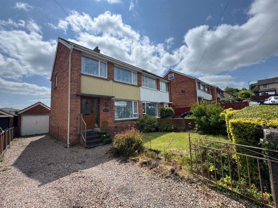 14 Braeside Avenue