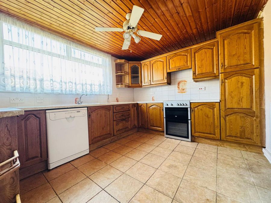 21 Ardranny Drive