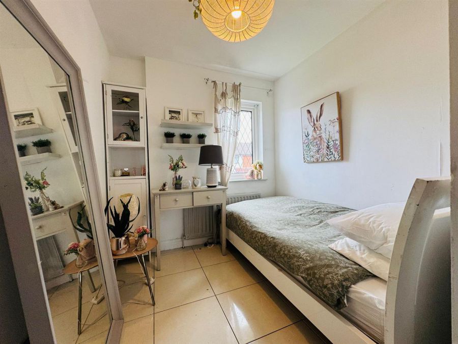 45 Archvale Park