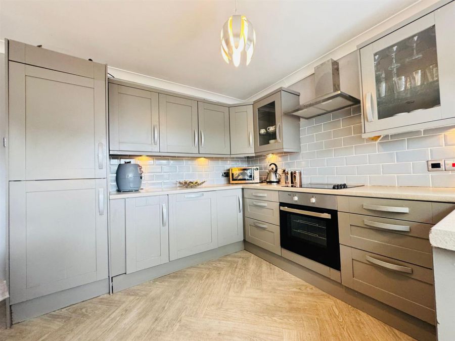 45 Archvale Park