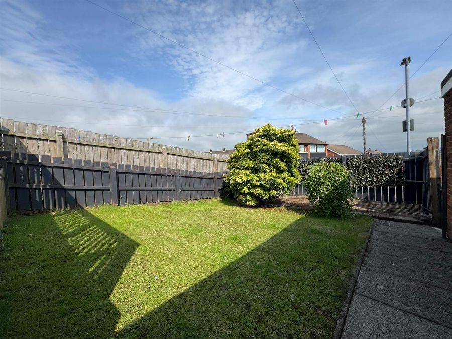74 Ballyduff Road