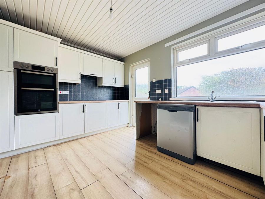 43 Rathcoole Drive