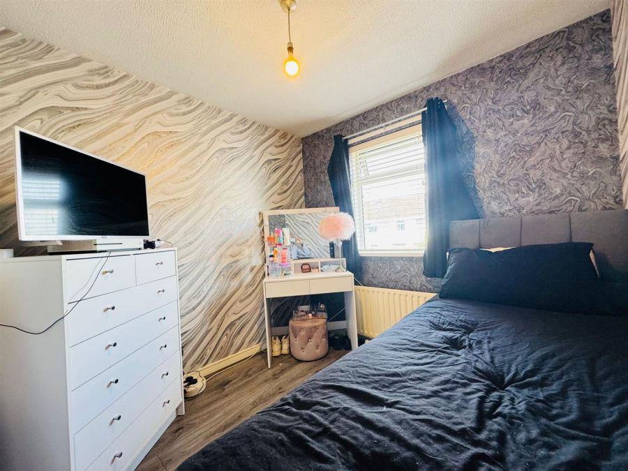 28 Rathfern Way