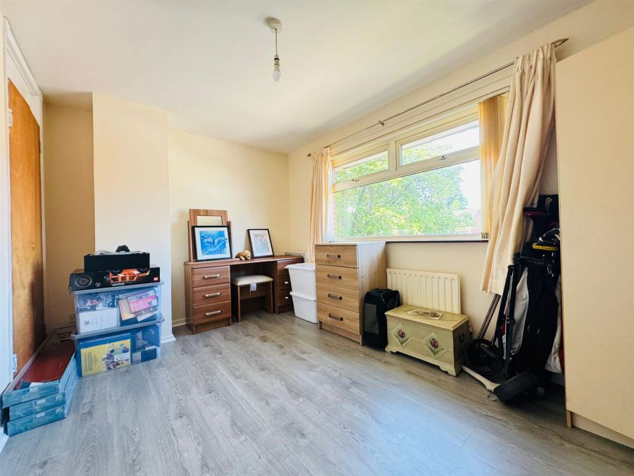 6 Ballycraigy Park