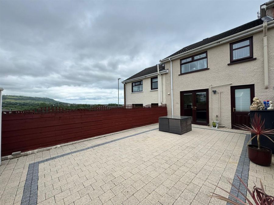30 Ballyfore Gardens