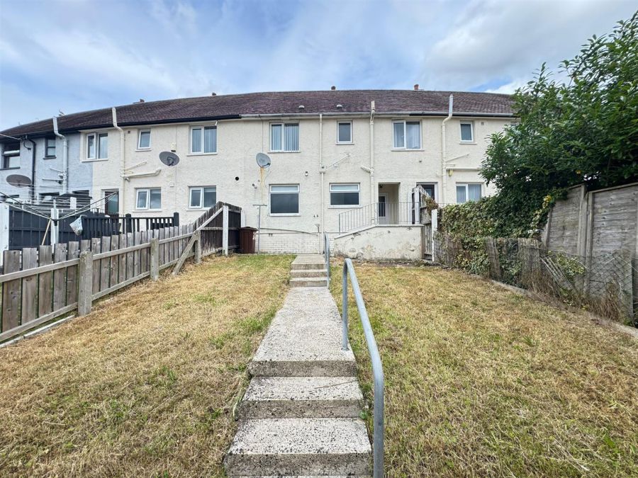 32 Inniscarn Drive
